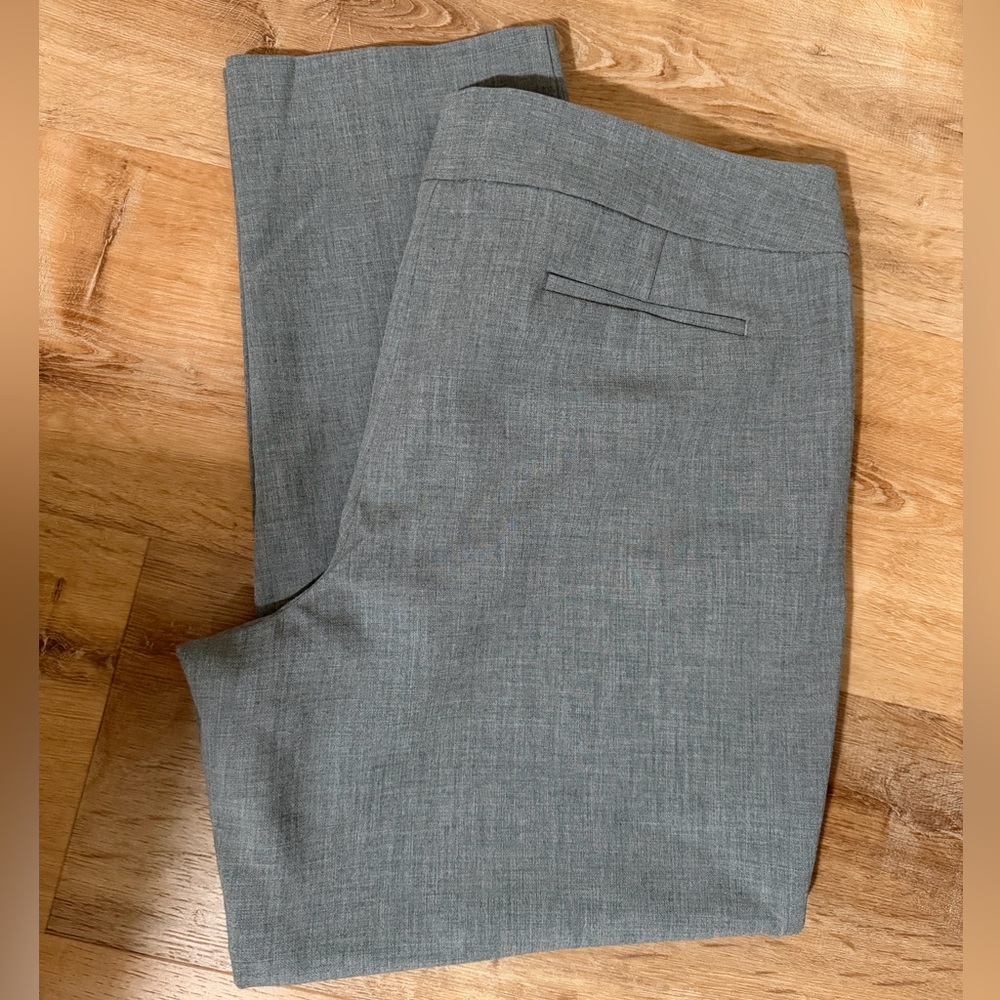 EUC! Talbots Signature Gray Tailored Dress Pants. Size 16 - Picture 3 of 3